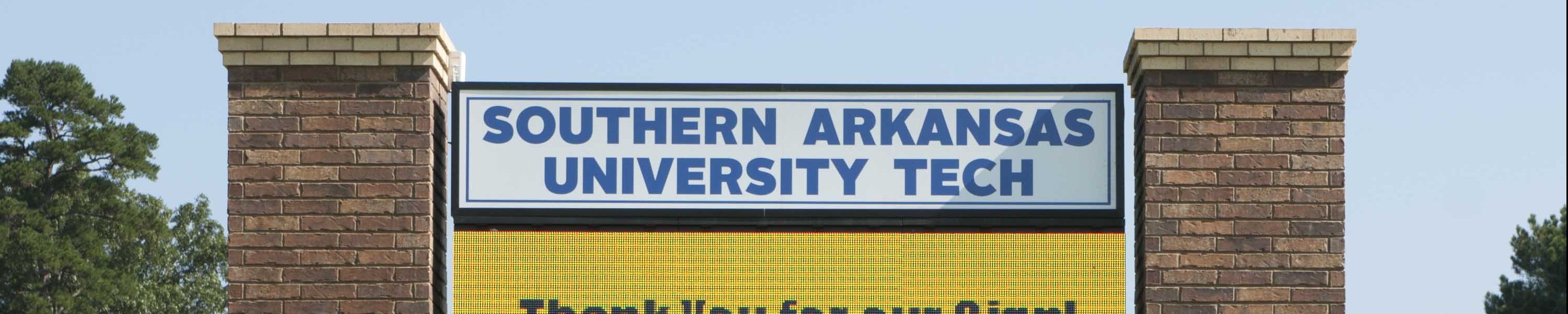A welcoming sign on the Southern Arkansas University Tech campus.
